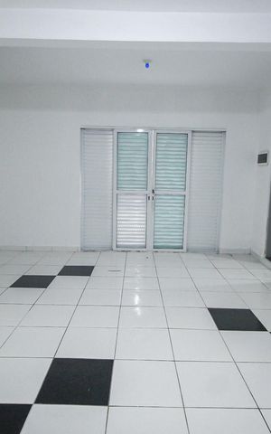 Casa à venda com 200m², 3 quartos e 2 vagasSuíte 1