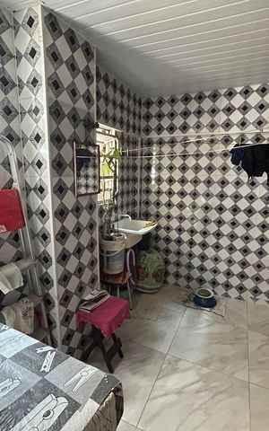 Casa à venda com 280m², 4 quartos e sem vagaÁrea de Serviço