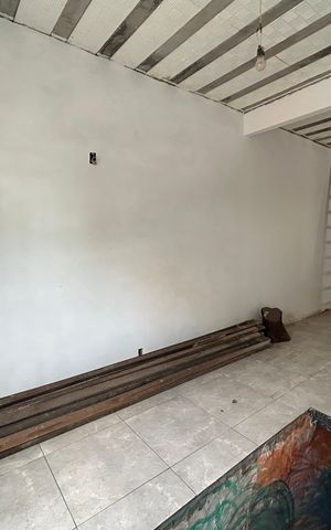 Casa à venda com 280m², 4 quartos e sem vagaSala casa 2