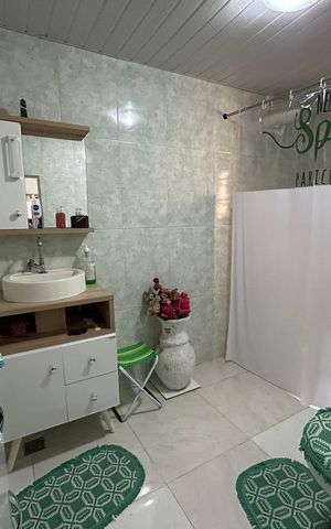 Casa à venda com 280m², 4 quartos e sem vagaBanheiro