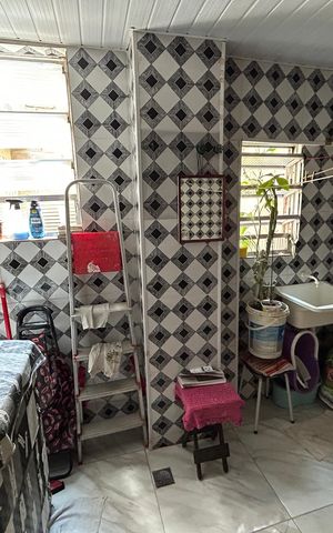 Casa à venda com 280m², 4 quartos e sem vagaÁrea de Serviço