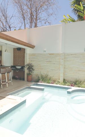 Casa de condomínio à venda com 200m², 4 quartos e 5 vagas