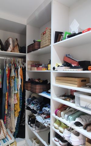 Casa de condomínio à venda com 166m², 4 quartos e 2 vagasQuarto 4 - Closet