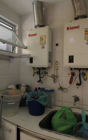 Casa de condomínio à venda com 166m², 4 quartos e 2 vagasÁrea de Serviço