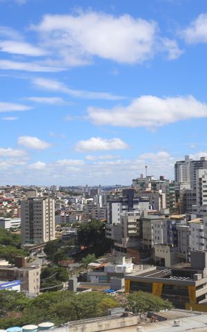 Apartamento à venda com 142m², 2 quartos e 3 vagasCobertura