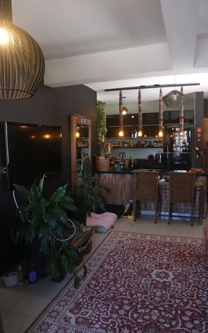 Apartamento à venda com 142m², 2 quartos e 3 vagasSala