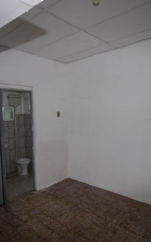 Casa para alugar com 300m², 4 quartos e 2 vagas Casa para alugar com 300m², 4 quartos e 2 vagasEdícula 2