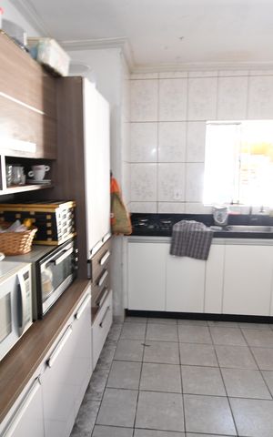 Casa à venda com 169m², 3 quartos e 3 vagasCozinha