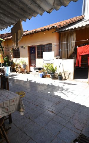 Casa à venda com 169m², 3 quartos e 3 vagasÁrea de Serviço