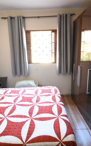 Casa à venda com 169m², 3 quartos e 3 vagasQuarto 3