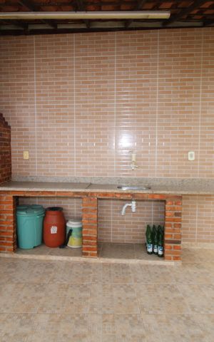 Casa à venda com 400m², 4 quartos e 1 vagaChurrasqueira