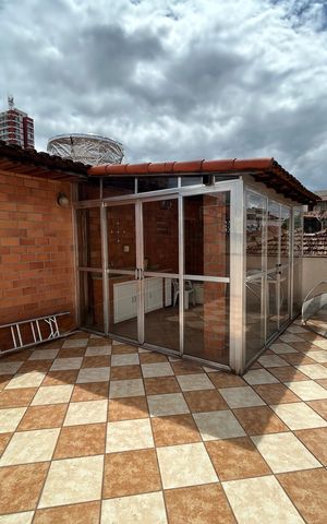 Casa à venda com 145m², 4 quartos e 1 vagaEspaço Gourmet