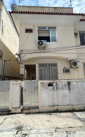 Casa à venda com 145m², 4 quartos e 1 vagaFachada