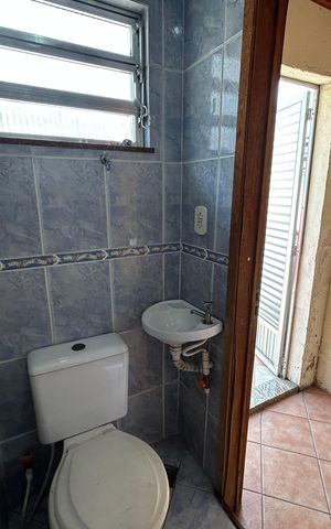 Casa à venda com 145m², 4 quartos e 1 vagaBanheiro 4