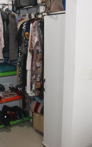 Apartamento à venda com 160m², 3 quartos e 2 vagasCloset da suíte 1