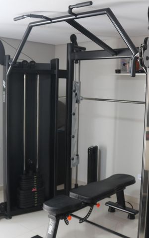 Apartamento à venda com 160m², 3 quartos e 2 vagasÁrea comum - Academia