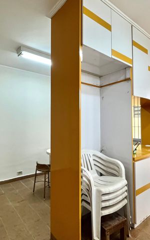 Casa à venda com 219m², 3 quartos e 2 vagas Casa à venda com 219m², 3 quartos e 2 vagasCozinha