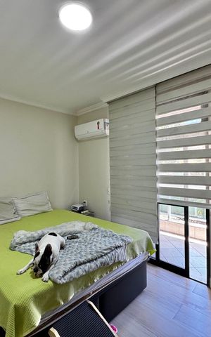 Apartamento à venda com 176m², 4 quartos e 3 vagas Apartamento à venda com 176m², 4 quartos e 3 vagasSuíte 2