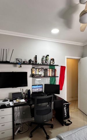 Apartamento à venda com 176m², 4 quartos e 3 vagas Apartamento à venda com 176m², 4 quartos e 3 vagasQuarto 2
