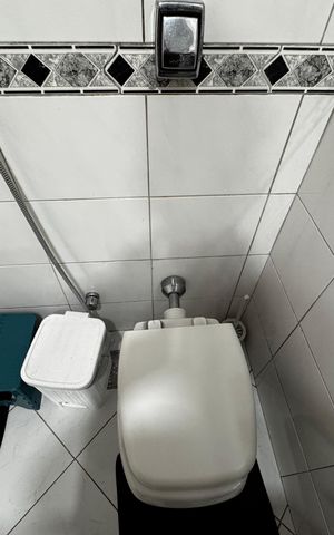 Apartamento à venda com 176m², 4 quartos e 3 vagas Apartamento à venda com 176m², 4 quartos e 3 vagasSuíte 2 - Banheiro