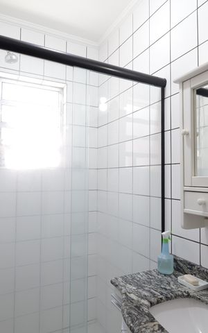 Casa à venda com 134m², 3 quartos e 2 vagasBanheiro