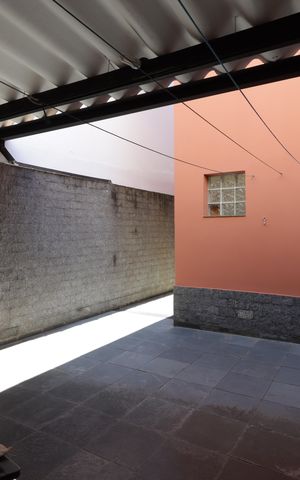 Casa à venda com 134m², 3 quartos e 2 vagasÁrea externa