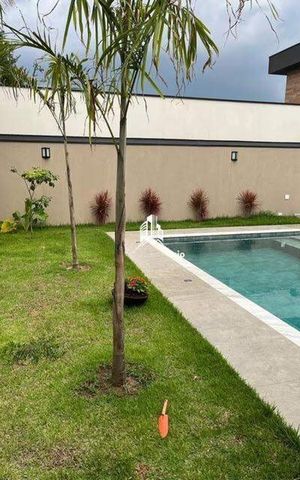 Casa à venda com 290m², 3 quartos e sem vaga