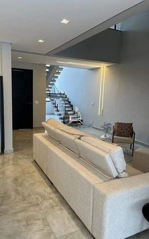 Casa à venda com 290m², 3 quartos e sem vaga