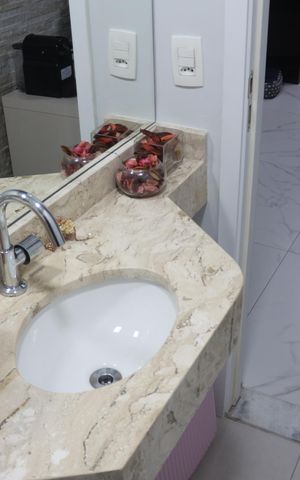 Apartamento à venda com 93m², 3 quartos e 2 vagasLavabo