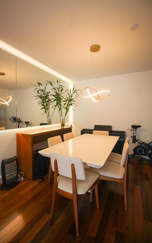 Apartamento à venda com 83m², 2 quartos e 2 vagasSala 