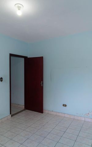 Casa à venda com 140m², 3 quartos e 3 vagas Casa à venda com 140m², 3 quartos e 3 vagasQuarto 3