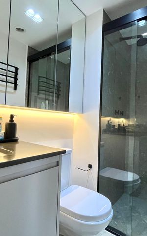 Apartamento à venda com 65m², 1 quarto e 1 vaga Apartamento à venda com 65m², 1 quarto e 1 vagaBanheiro da Suíte
