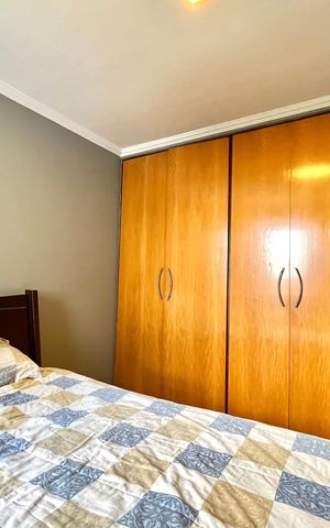Casa à venda com 300m², 5 quartos e 3 vagas Casa à venda com 300m², 5 quartos e 3 vagasSuite 2