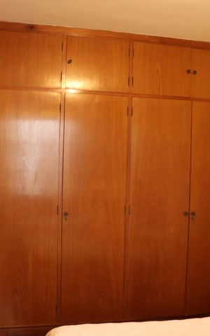 Casa de condomínio para alugar com 750m², 5 quartos e 6 vagasSuíte