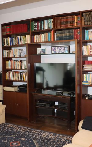 Casa de condomínio para alugar com 750m², 5 quartos e 6 vagasSala