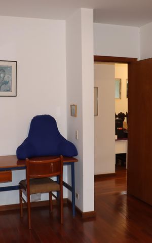 Casa de condomínio para alugar com 750m², 5 quartos e 6 vagasSuíte 2