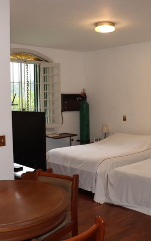 Casa de condomínio para alugar com 750m², 5 quartos e 6 vagasSuíte 3
