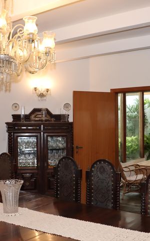 Casa de condomínio para alugar com 750m², 5 quartos e 6 vagasSala de jantar