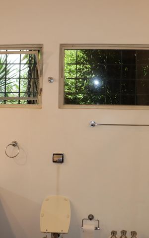 Casa de condomínio para alugar com 750m², 5 quartos e 6 vagasBanheiro da Suíte 3