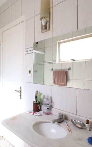 Casa à venda com 143m², 3 quartos e 1 vagaBanheiro Social