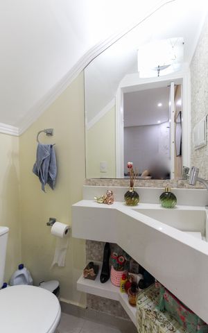 Casa de condomínio para alugar com 55m², 2 quartos e 2 vagas Casa de condomínio para alugar com 55m², 2 quartos e 2 vagasLavabo