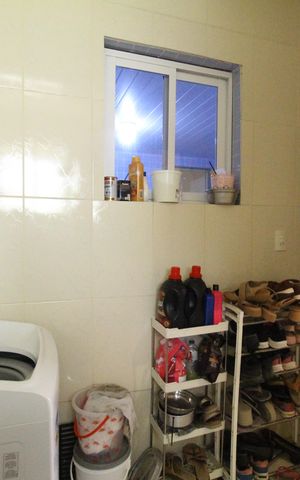 Casa de condomínio à venda com 260m², 3 quartos e 2 vagasÁrea de serviço