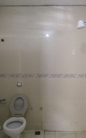 Casa de condomínio à venda com 260m², 3 quartos e 2 vagasBanheiro da suíte 