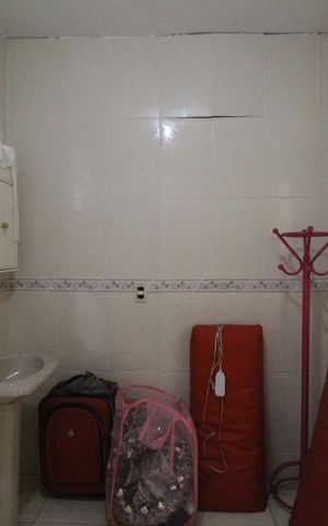 Casa de condomínio à venda com 260m², 3 quartos e 2 vagasBanheiro da suíte 