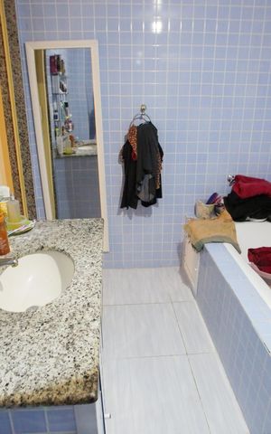 Casa de condomínio para alugar com 260m², 3 quartos e 2 vagasBanheiro da Suíte 1
