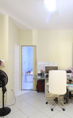 Casa de condomínio à venda com 260m², 3 quartos e 2 vagasSuíte 1