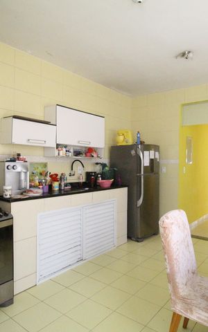 Casa de condomínio à venda com 260m², 3 quartos e 2 vagasCozinha