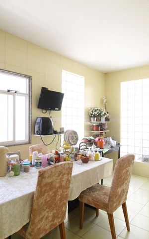Casa de condomínio à venda com 260m², 3 quartos e 2 vagasCozinha