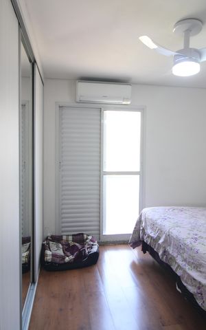 Casa de condomínio à venda com 170m², 3 quartos e 2 vagasSuíte