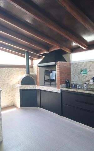 Casa de condomínio à venda com 170m², 3 quartos e 2 vagasÁrea comum - Churrasqueira